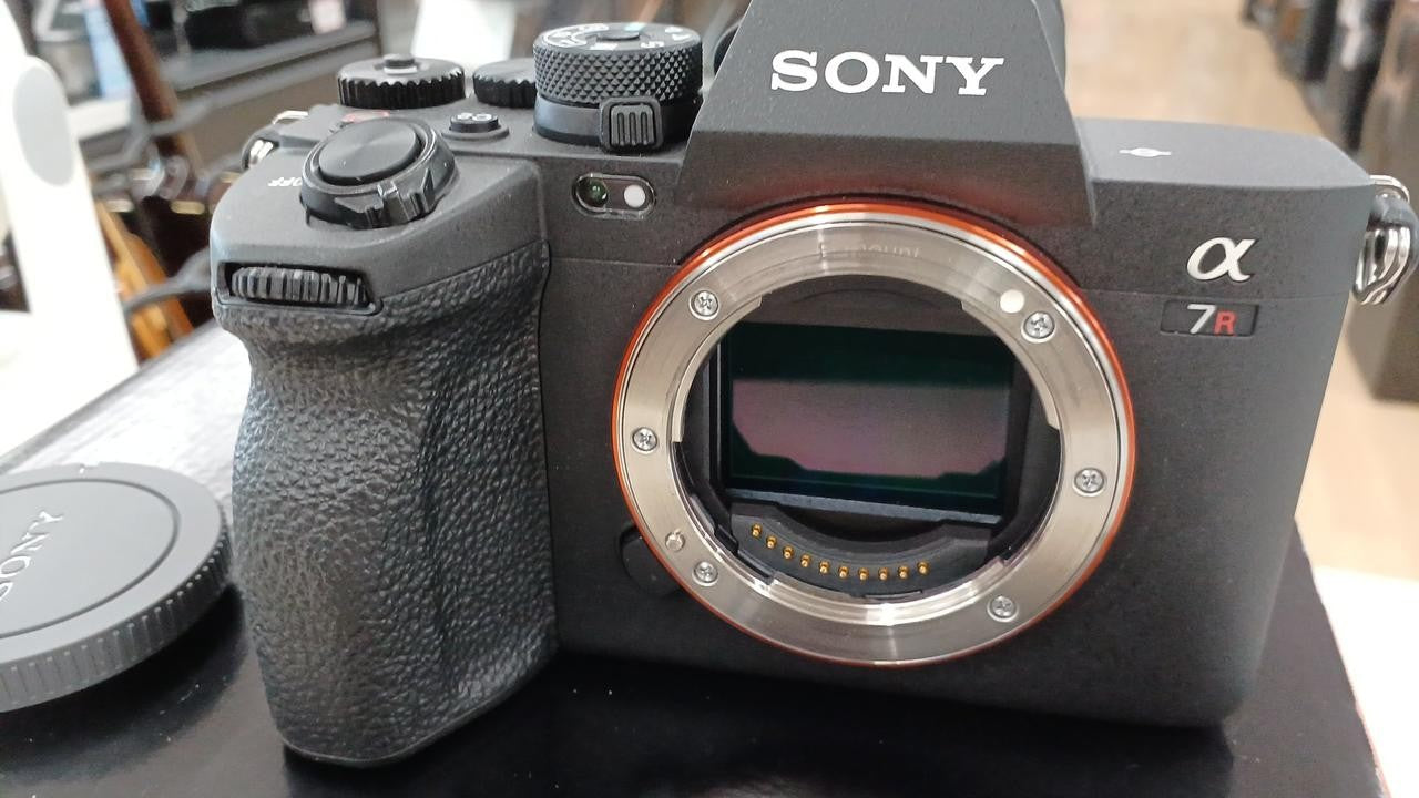 Sony Ilce-7Rm5 Mirrorless Single Eye