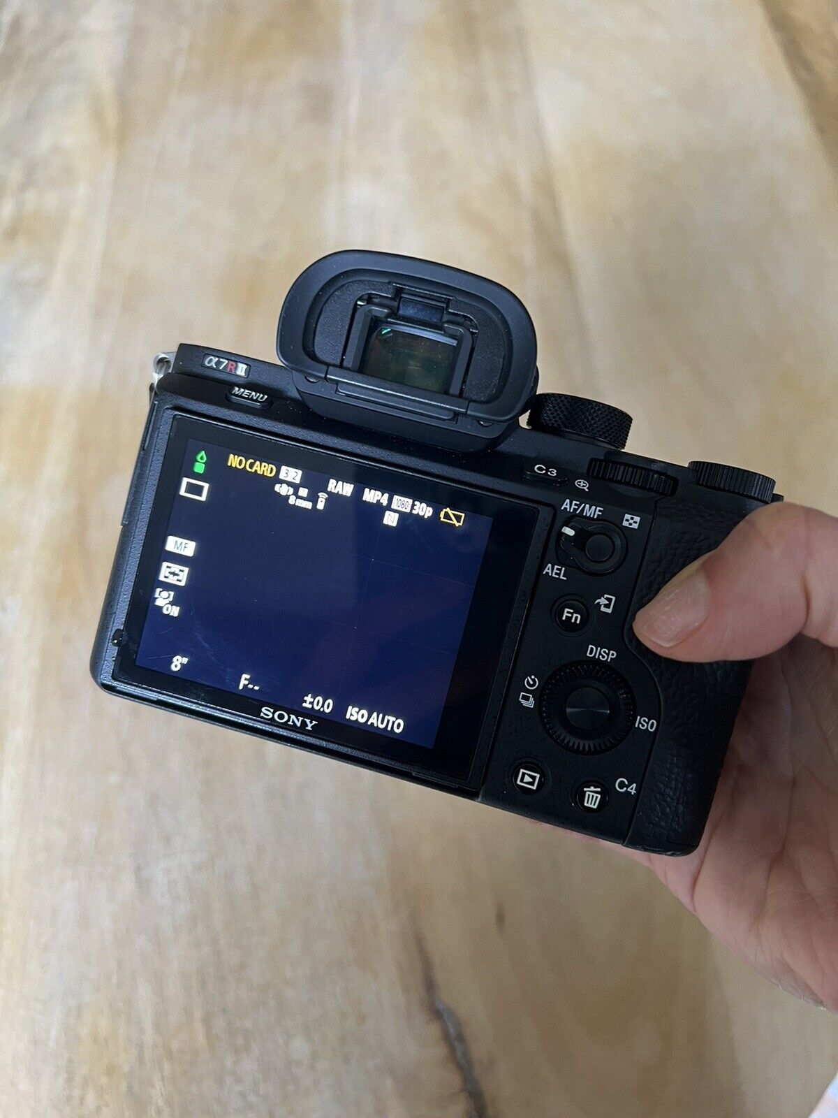 Sony Alpha 7R II 42.4MP Mirrorless Camera-2batteries&charger-EXCELLENT Condition