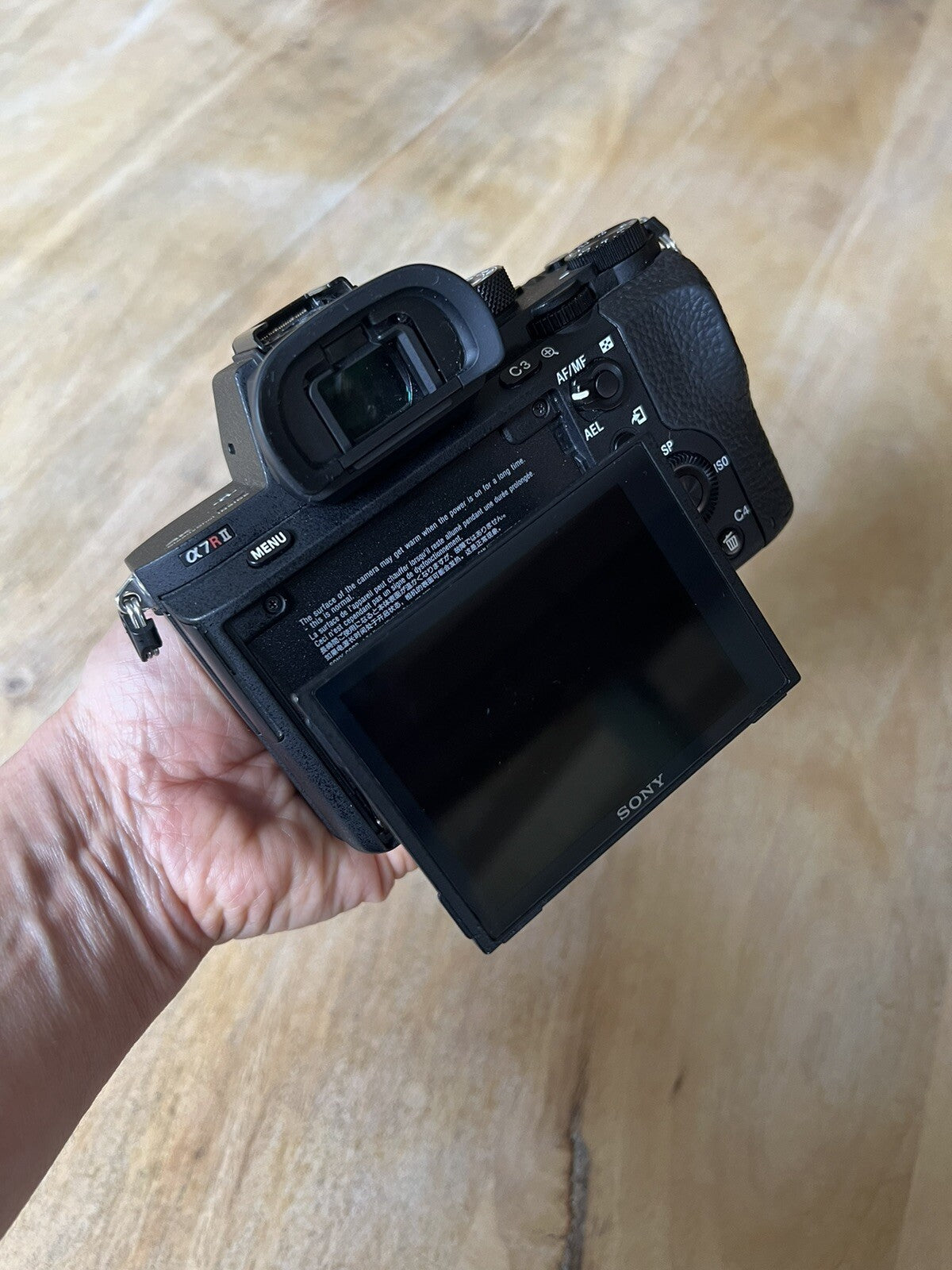 Sony Alpha 7R II 42.4MP Mirrorless Camera-2batteries&charger-EXCELLENT Condition